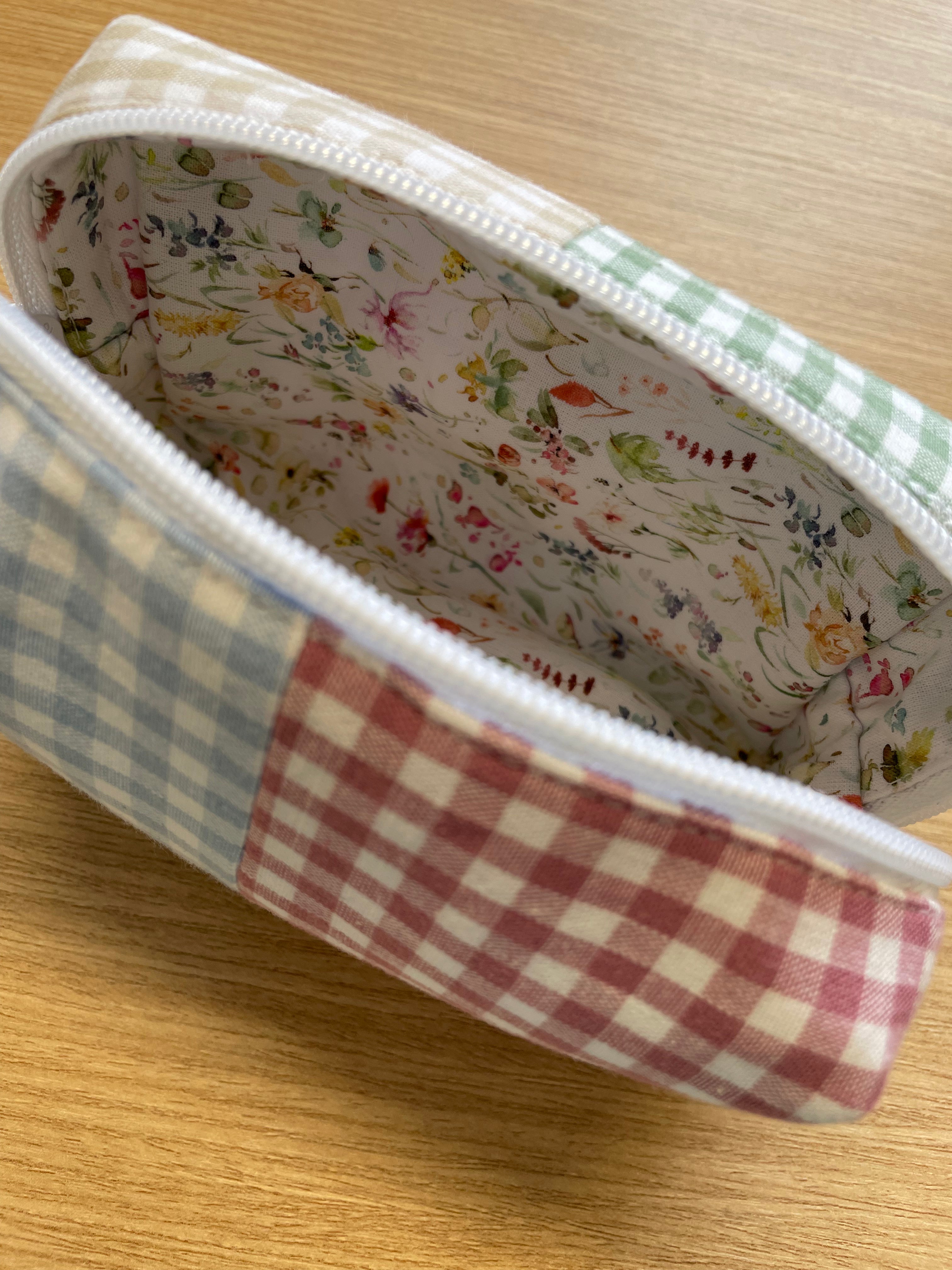 Estuche multicolor