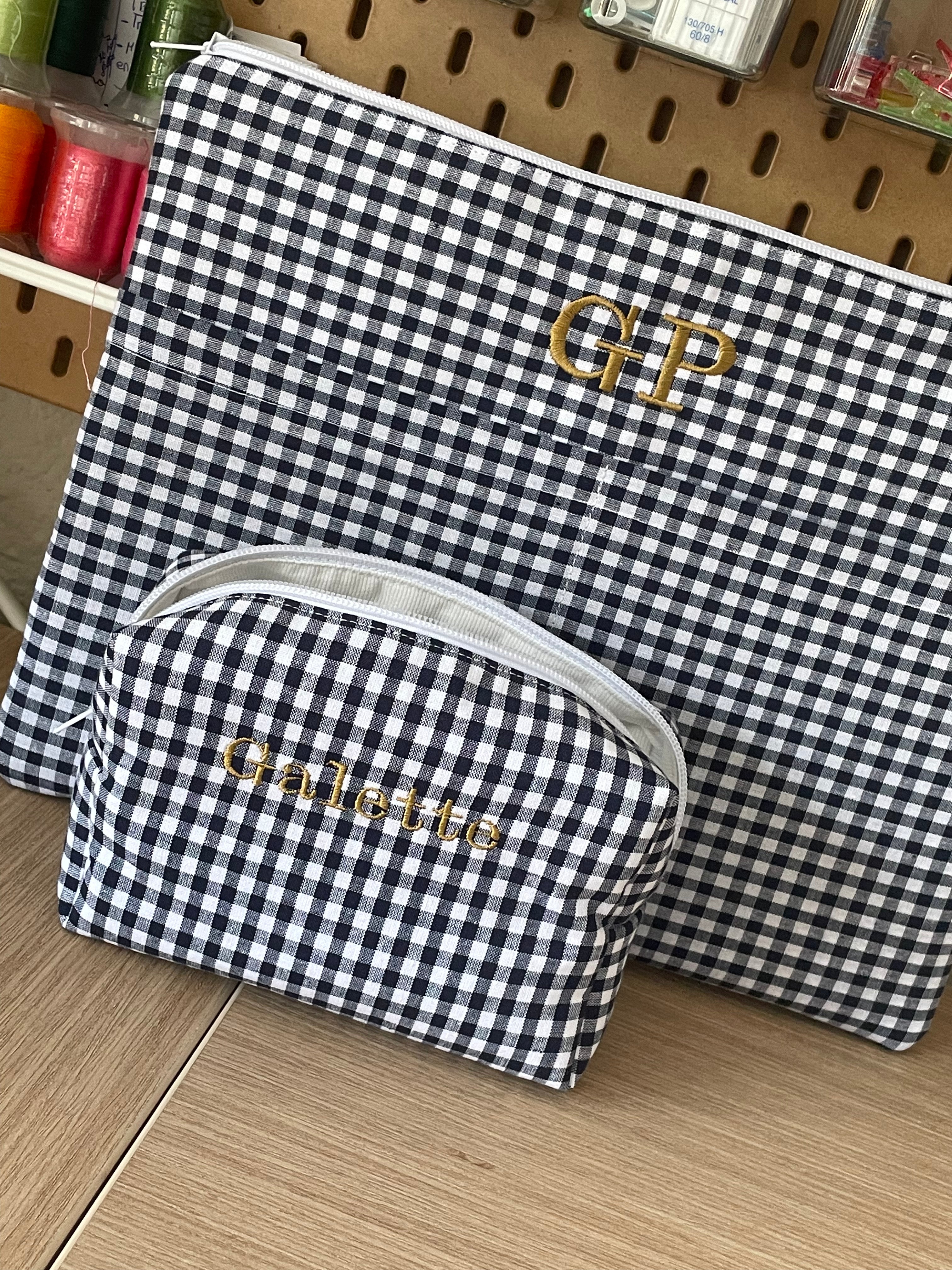 Funda PC + Estuche